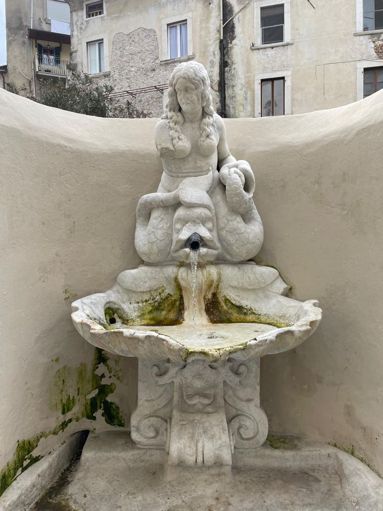 Fontana della Sirena Carrara